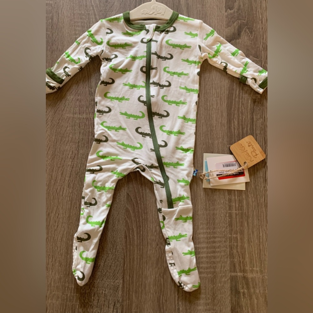 Kickee Pants White and Green Alligator Print Footie